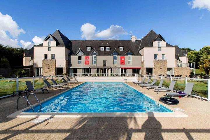 Hôtel pour 4 personnes, avec jardin et vue, animaux acceptés à Epiniac - 3