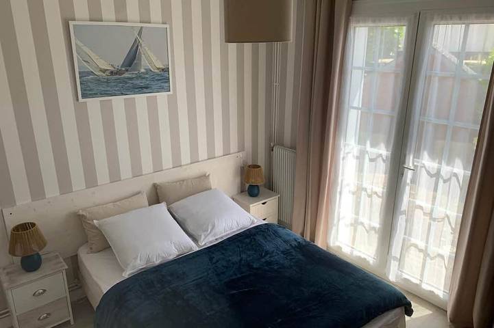 Gîte pour 2 personnes, avec jardin à Larmor-Baden - 2