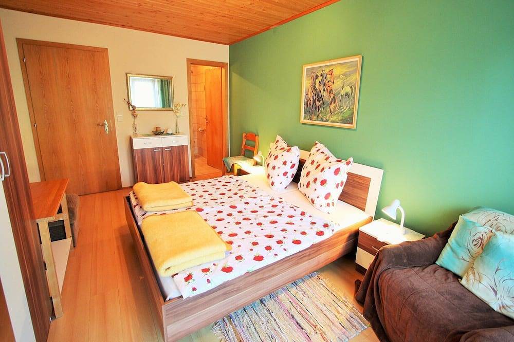 Ganze Wohnung, Wohnung in Liebetig nahe Gerlitzen Skigebiet in Feldkirchen in Kärnten, Bezirk Feldkirchen
