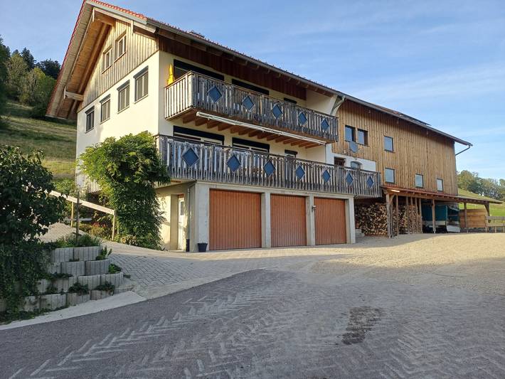 Ferienwohnung für 4 Personen, mit Balkon und Garten sowie Sauna in Landkreis Lindau