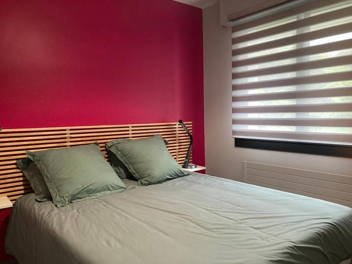 Gîte pour 2 personnes, avec jardin et vue à Theix - 4