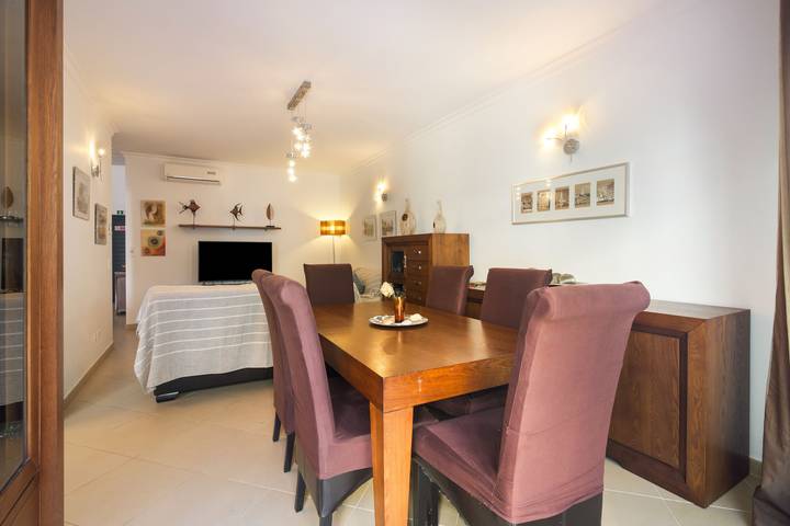 Ganze Wohnung, Apartment „Villa Sal, Sol, Sul“ mit privater Terrasse, WLAN und Klimaanlage in Manta Rota, Vila Nova de Cacela