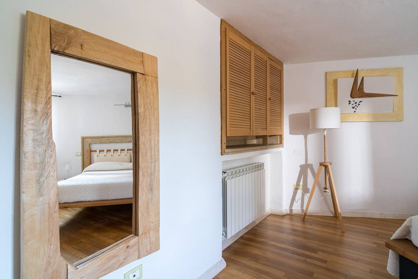 Appartement entier, Appartement "Art House" avec vue sur les montagnes, terrasse privée et Wi-Fi in Dorgali, Golfe d'Orosei