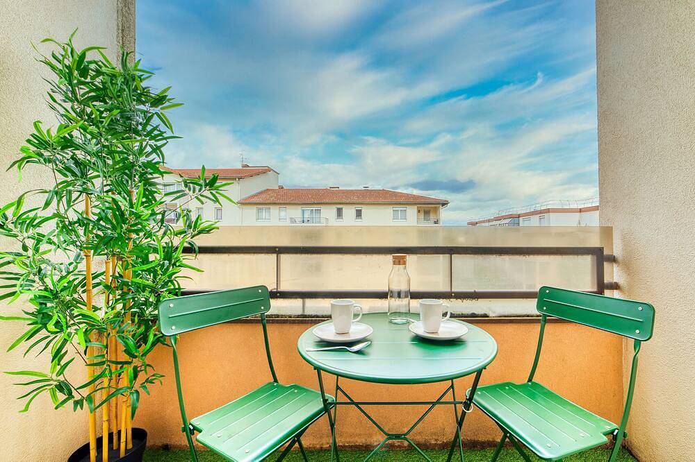 Apartamento entero, Le Verde - Ravissant appartement cosy in Saint-Genis-Laval, Ródano