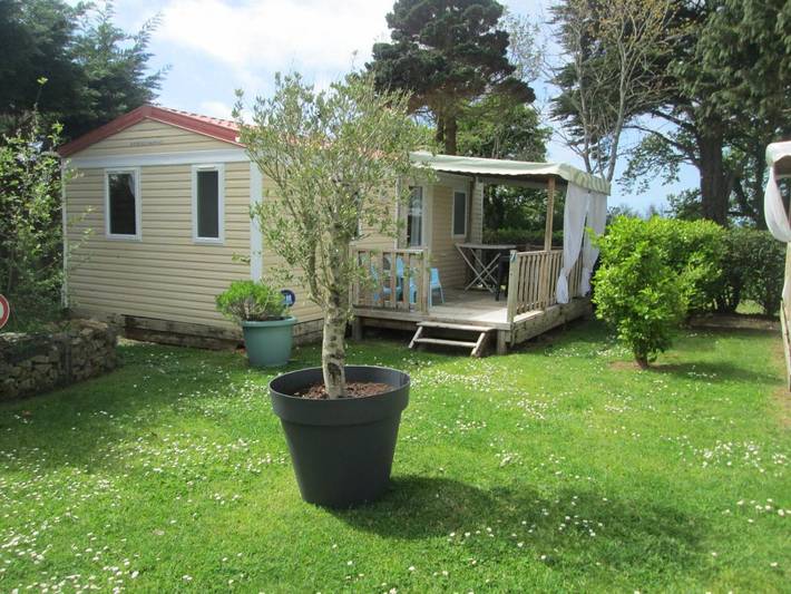 Camping pour 4 personnes, avec terrasse - 1
