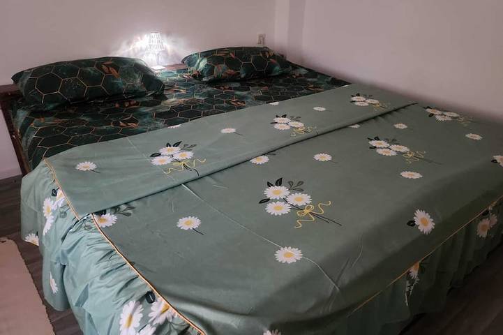 Ganze Wohnung, Charming 2-bedroom apartment with Wifi and Ac in serene Ebhausen in Ebhausen, Nordschwarzwald
