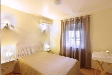 Villa pour 8 Personnes dans Sagres, Parc naturel du Sud-Ouest Alentejano et Costa Vicentina, Photo 1
