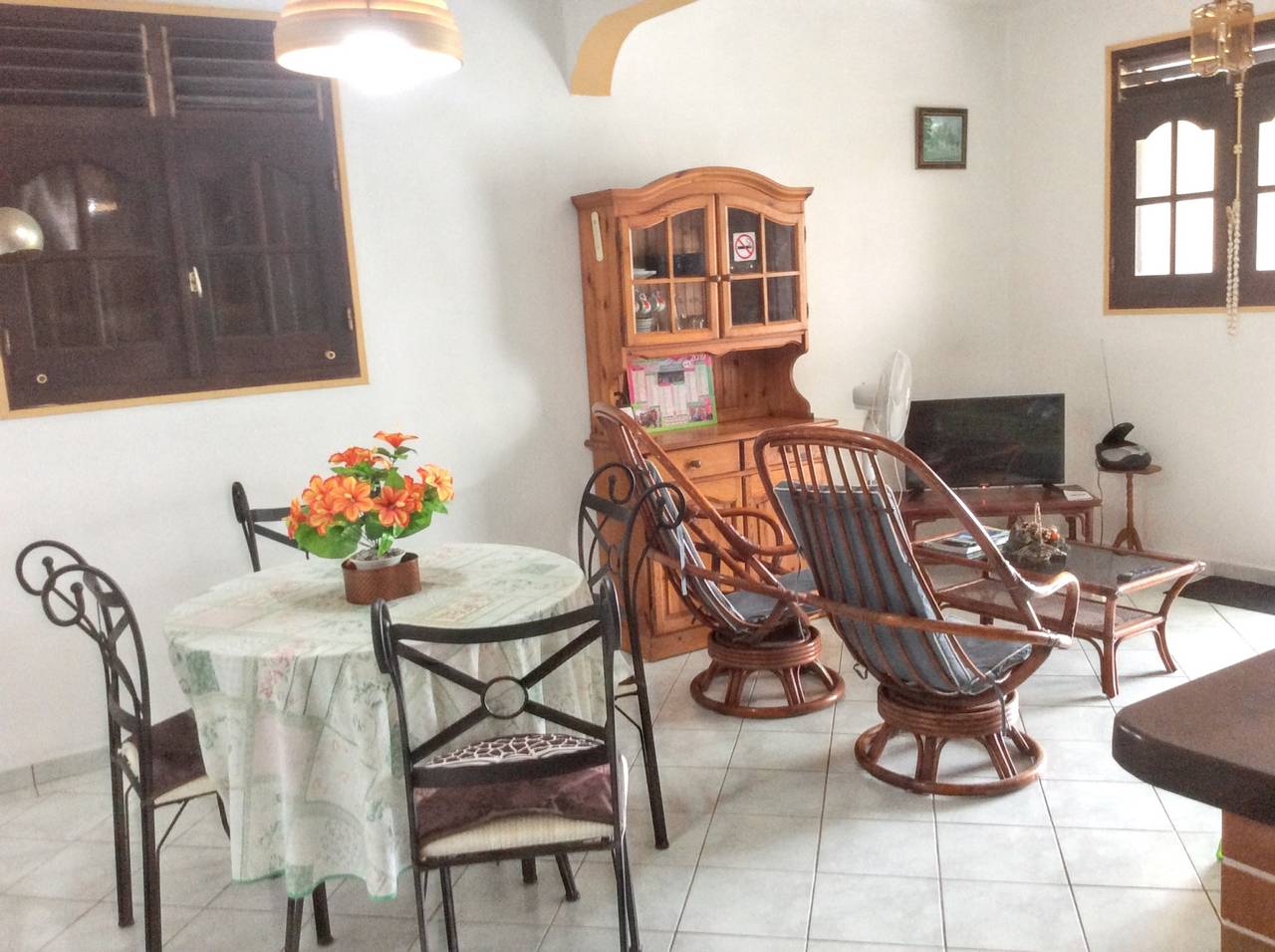 Entire apartment, Spacious Apartment in Petit Canal - 65 m² - Garden View in Petit-Canal, Guadeloupe (Caribbean)