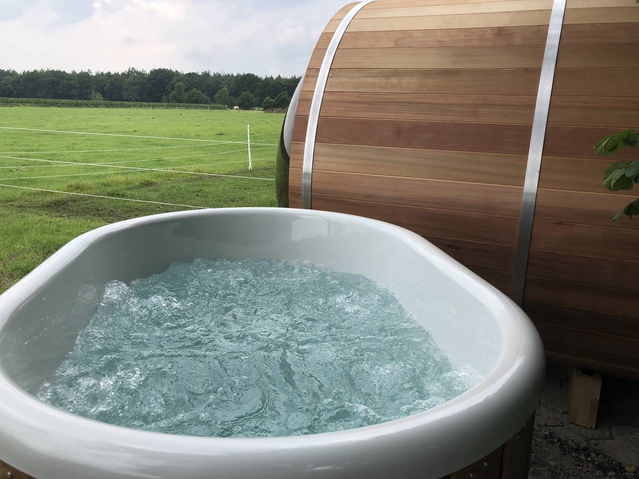 Luxuriöses Ferienhaus für 2 Personen mit Whirlpool und Sauna in ruhiger Lage nahe Borger in Drenthe