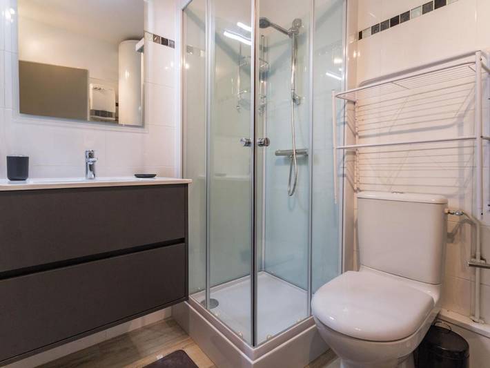 Gîte pour 3 personnes, avec terrasse dans Lerat - 2