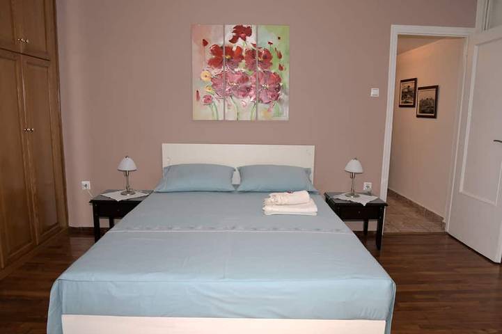 Entire apartment, The ideal house at the foot of Acropolis. in Central Section of Athens, Athens