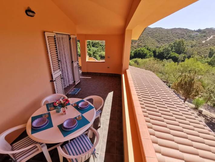 Location de vacances pour 4 personnes, avec jardin ainsi que vue et terrasse, animaux acceptés à Fluminimaggiore - 4
