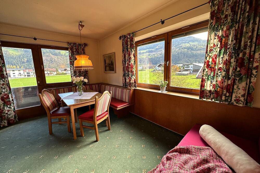 Ganze Wohnung, Ferienwohnung für 6 Personen - Appartementhaus Zillertal Arena in Zell am Ziller, Bezirk Schwaz