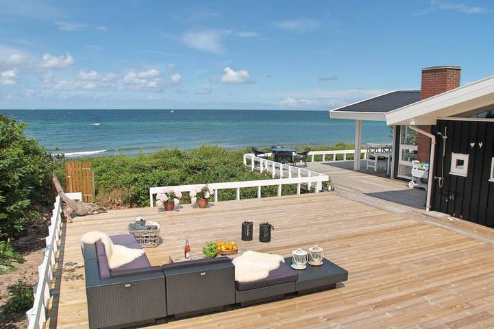 Cottage for 10 people, with garden in Denmark