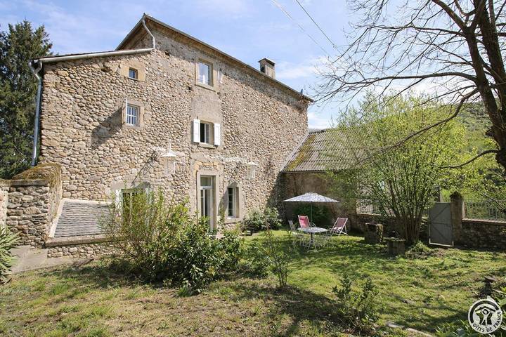 Gîte pour 4 personnes, avec jardin, animaux acceptés à Saurat - 3
