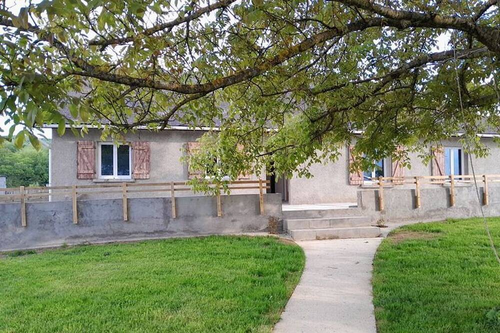 Gîte Lespetitsbonhommes in Gerde (homonymie), Hautes-Pyrénées