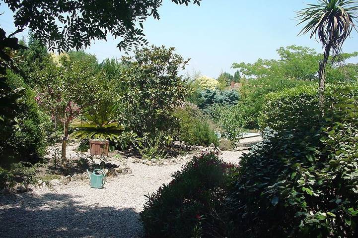 Location de vacances pour 2 personnes, avec terrasse ainsi que piscine et jardin, animaux acceptés à Caux - 4