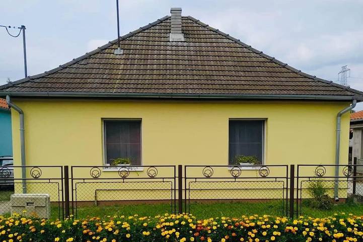 Ferienhaus für 10 Personen, mit Garten in Ungarn