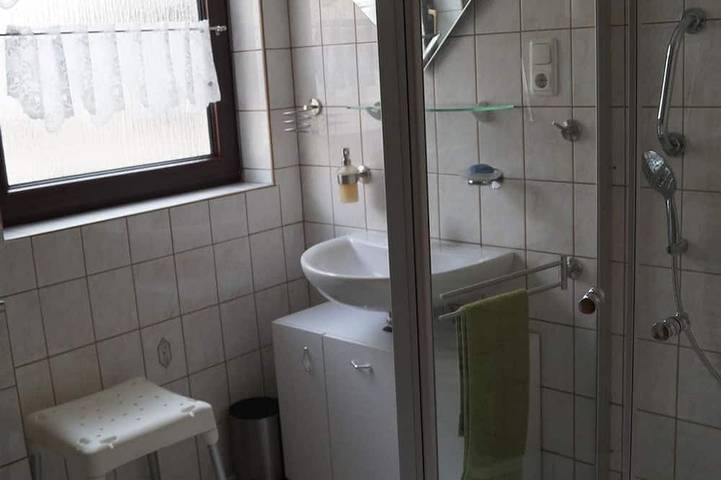 Ferienwohnung für 2 Personen, mit Terrasse in Rhens - 4