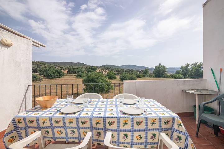 Casa rural para 14 personas en Sierra de Huelva