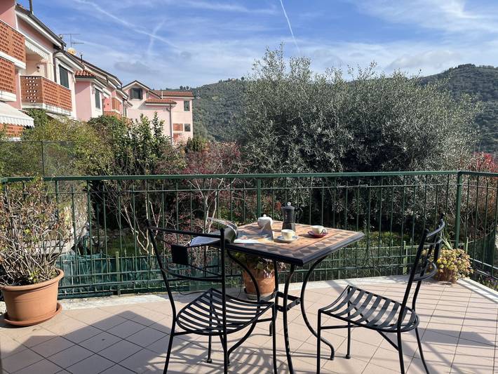 Ferienhaus für 6 Personen, mit Balkon und Terrasse sowie Garten in Dolcedo