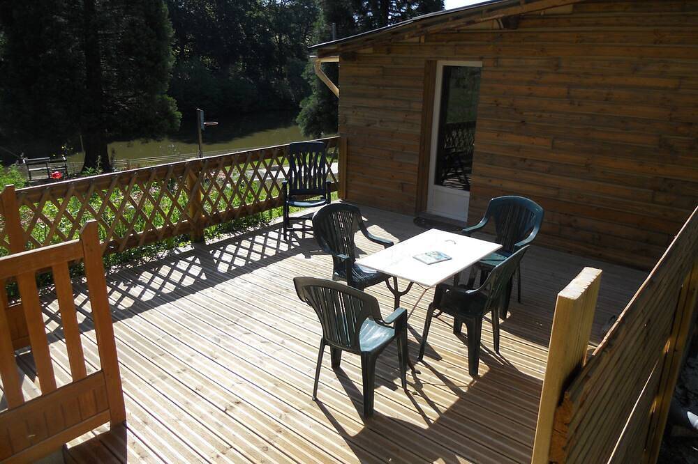 La cabaña del lago, Lescure-Jaoul in Lescure-Jaoul, Macizo Central