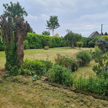 Gîte pour 8 personnes, avec vue et jardin à Hambye