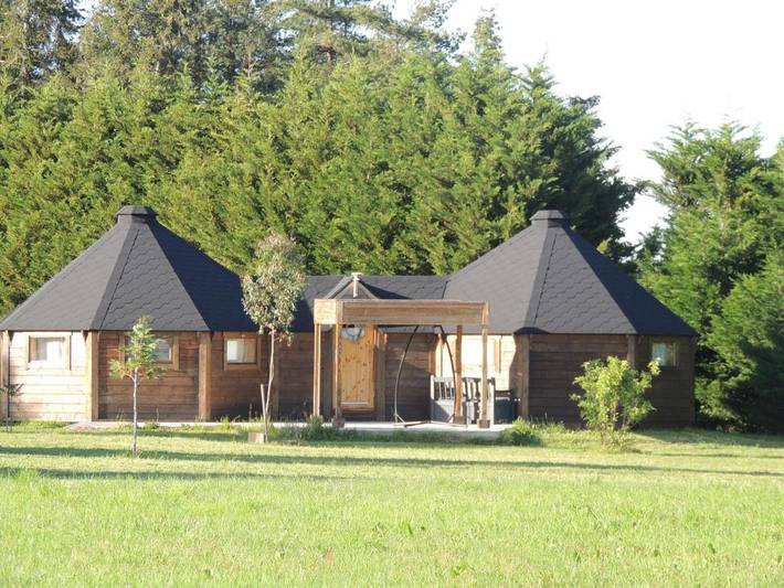 Gîte pour 4 personnes, avec vue et sauna ainsi que jardin et piscine, adapté aux familles à Chazemais - 3