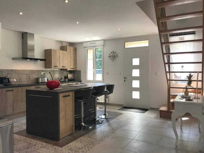 Location de vacances pour 8 personnes, avec vue et jardin à Arques-la-Bataille - 3