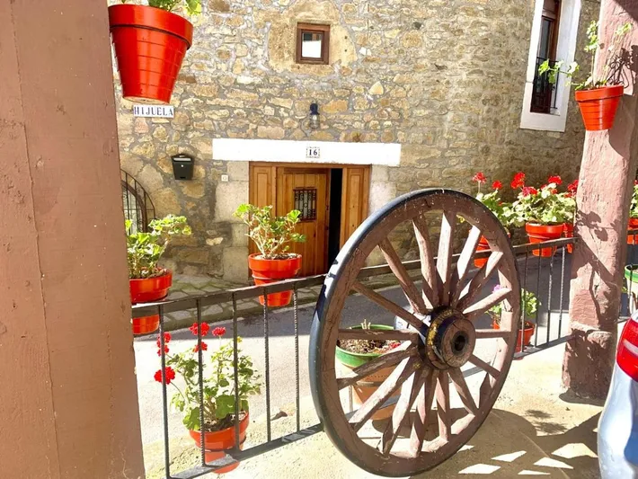 Casa de vacaciones para 8 personas, con jardín y vistas, Se admiten mascotas - 1