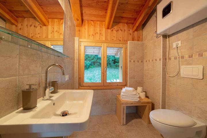 Location de vacances pour 2 personnes, avec vue et jardin, animaux acceptés à San Lorenzo in Banale - 3