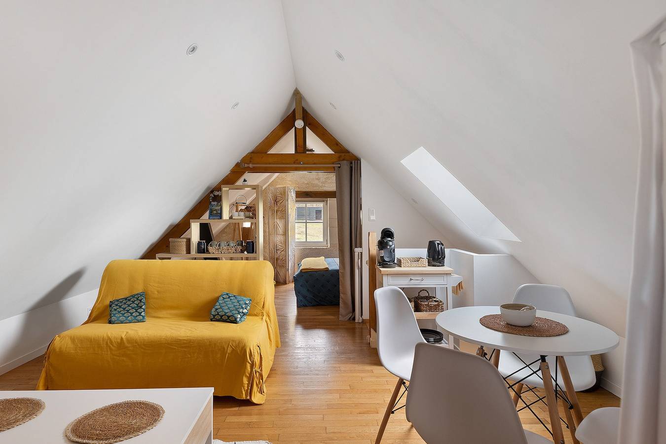 Maison d’hôtes « La Lizardière des Landes » avec piscine, jardin partagés et Wi-Fi in La Flèche, Vallée de la Loire