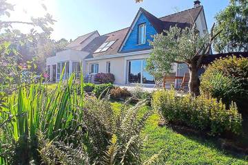 Gîte pour 8 personnes, avec jardin et jacuzzi à Sallenelles