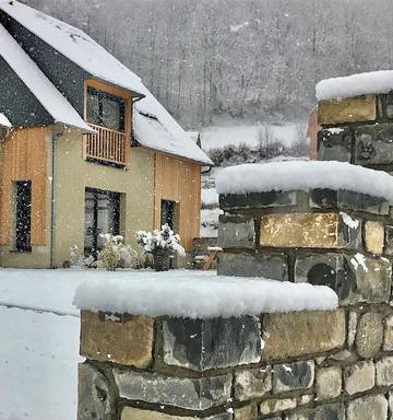 Gîte pour 4 personnes, avec jardin à Loudenvielle