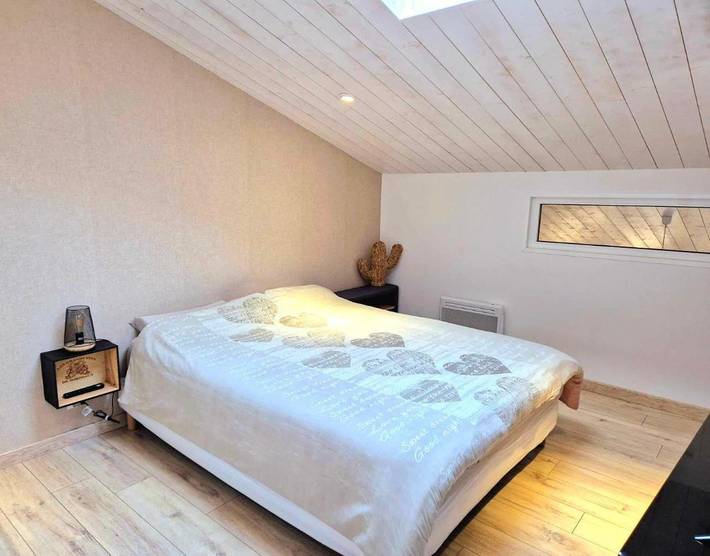 Location de vacances pour 3 personnes, avec terrasse à Saint-Xandre - 3