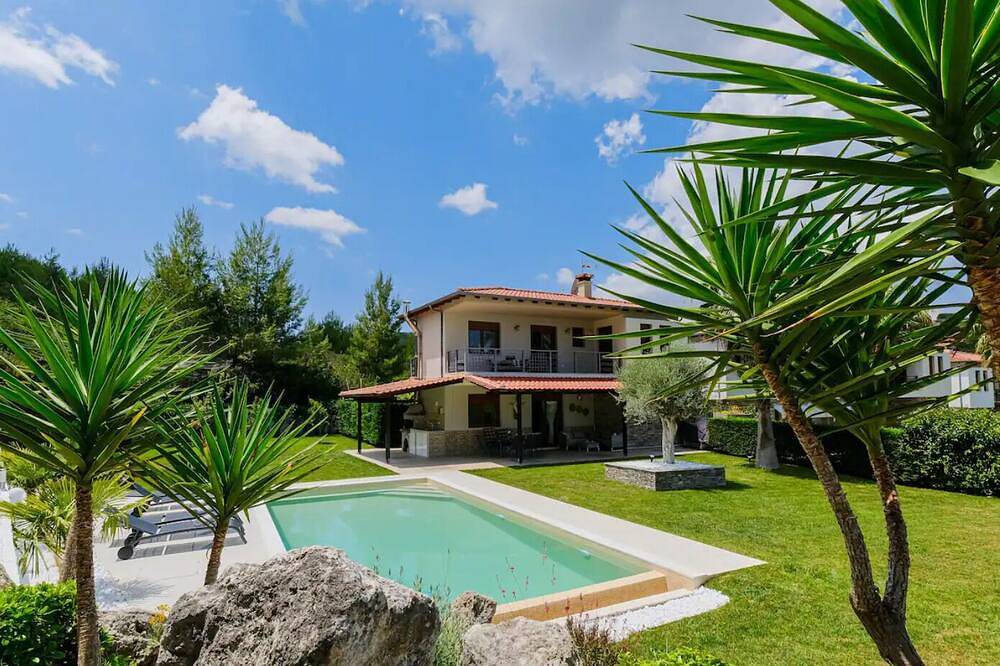 Palmera Pool Villa in Chaniotis, Kassandra