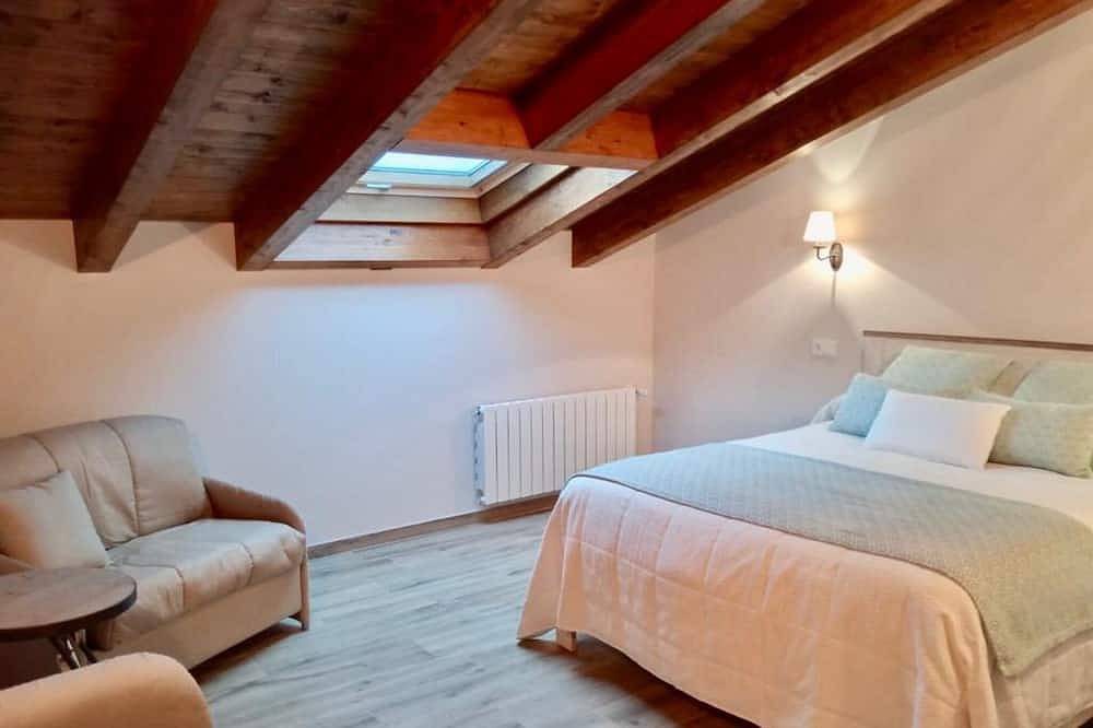 Ganze Wohnung, Apartment-Eigenes Badezimmer-5 in Camaleño, Cordillera Cantábrica