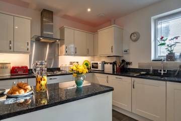 Villa for 6 People in Dawlish, Devon, Photo 2