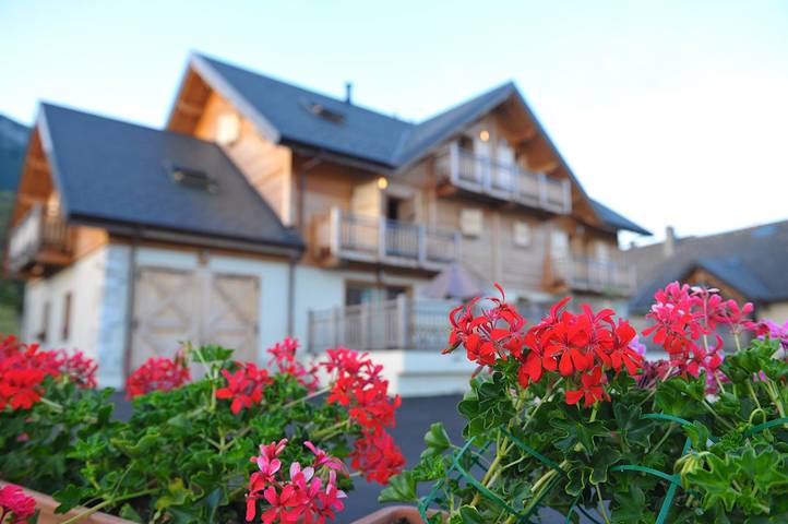 Gîte pour 2 personnes, avec balcon et jacuzzi