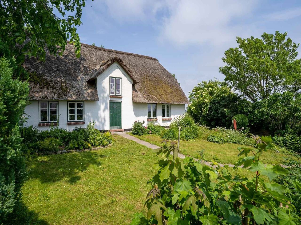Reetgedecktes Ferienhaus in Westerhever mit Sauna in Westerhever, Eiderstedt