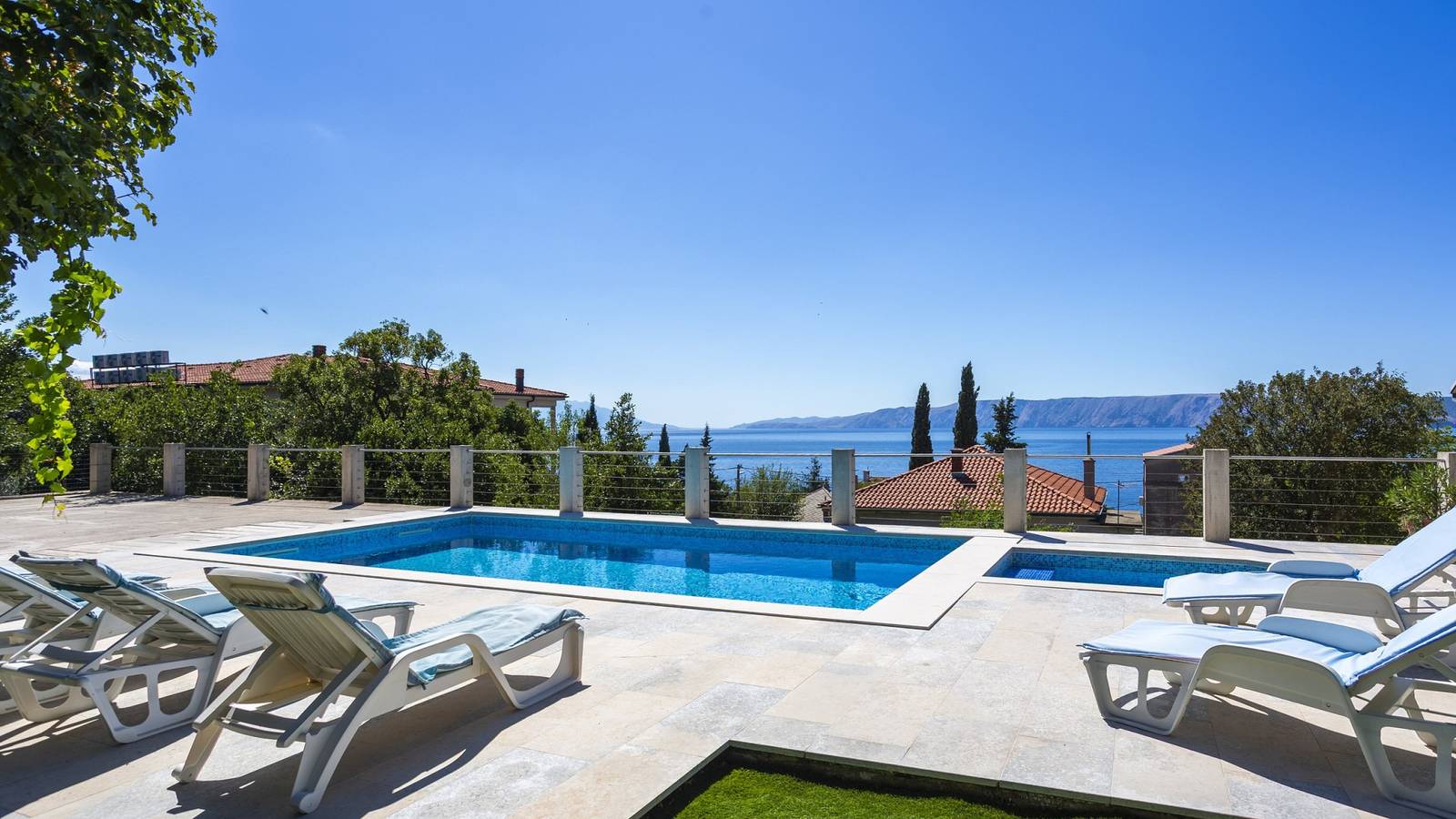 Villa Nina with pool - Kvarner by Villas Guide in Novi Vinodolski, Primorje-Gorski Kotar