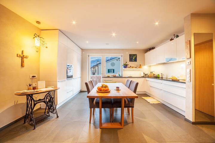 Entire apartment, Apartment 'Lieblingsplatzl' with Balcony, Garden & Wi-Fi in Naturns, Texel Group