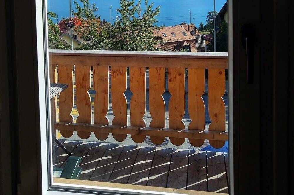 \"Les Echalas\" Chalet with kitchen, Lavaux, Unesco in Chexbres, Lake Geneva