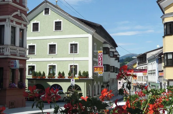 Ferienwohnung für 4 Personen, mit Terrasse und Ausblick sowie Sauna, mit Haustier - 1