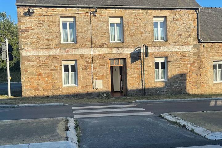 Location de vacances pour 8 personnes, animaux acceptés à Ploulec'h