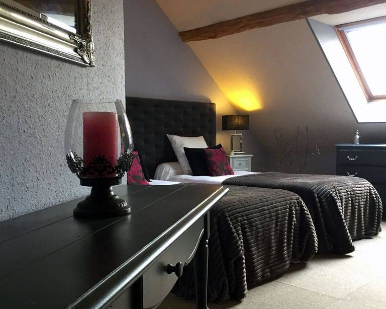 Ferme de la Forlonge - Chambre Avoine in Sauvigny-le-Beuréal, Avallon region