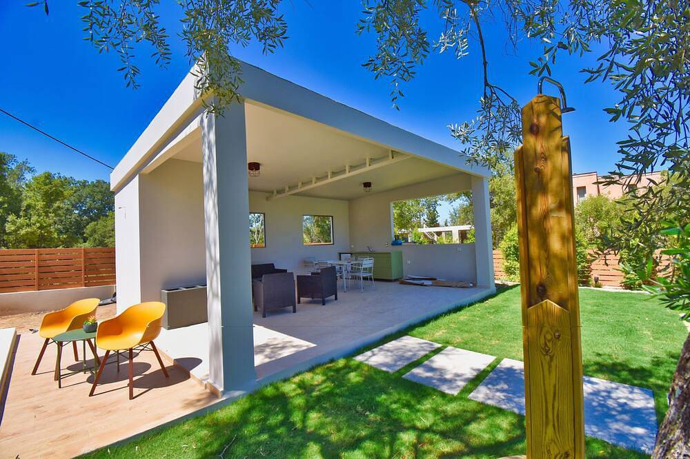 Villa Luminosa with private pool by Corfuville in Gouvia, Corfù