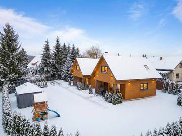 Ferienhaus für 9 Personen, mit Ausblick und Garten, kinderfreundlich in Niederschlesien