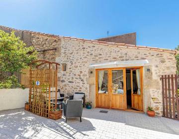 Gîte pour 4 personnes, avec terrasse à Cessenon-sur-Orb