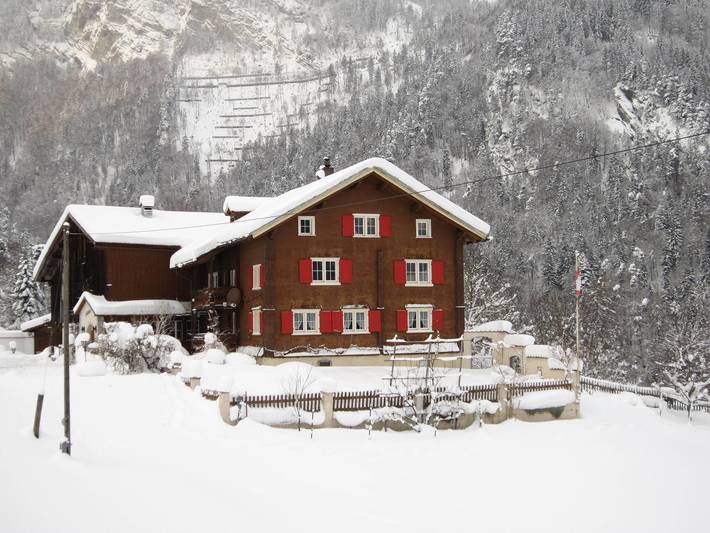 Apartamento vacacional entero, Ferienwohnung Härihof - 4.5-Zimmerwohnung max. 6 Personen in Ueberlandquart, Grüsch